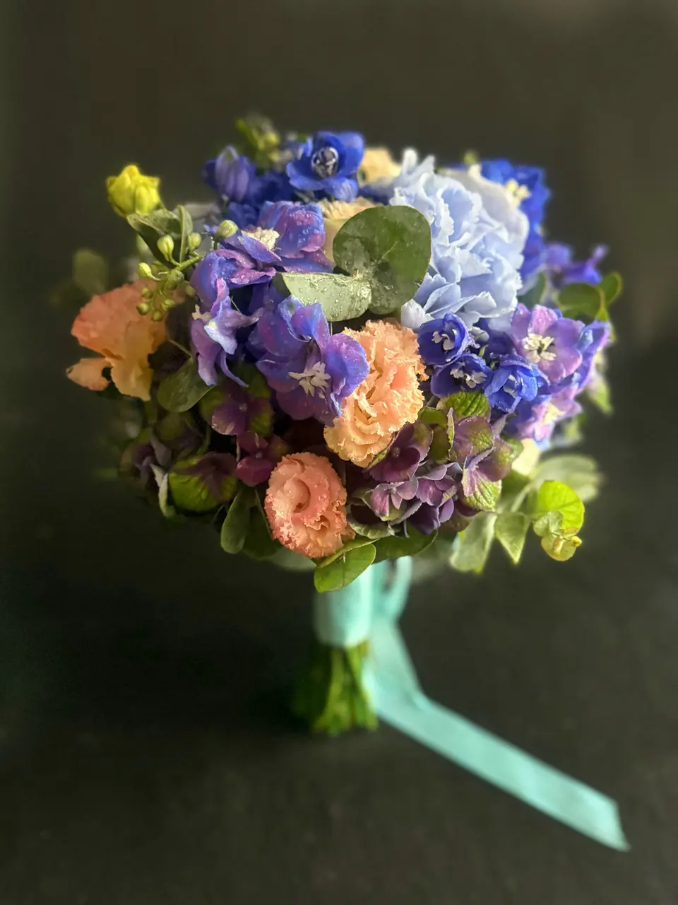 Designer bouquet in delicate shades